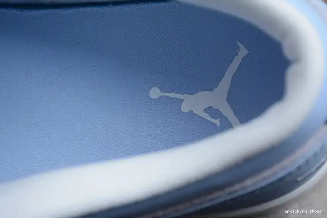 Cheap DC0774-050 University 1 Blue Low Jordan (W) 0521